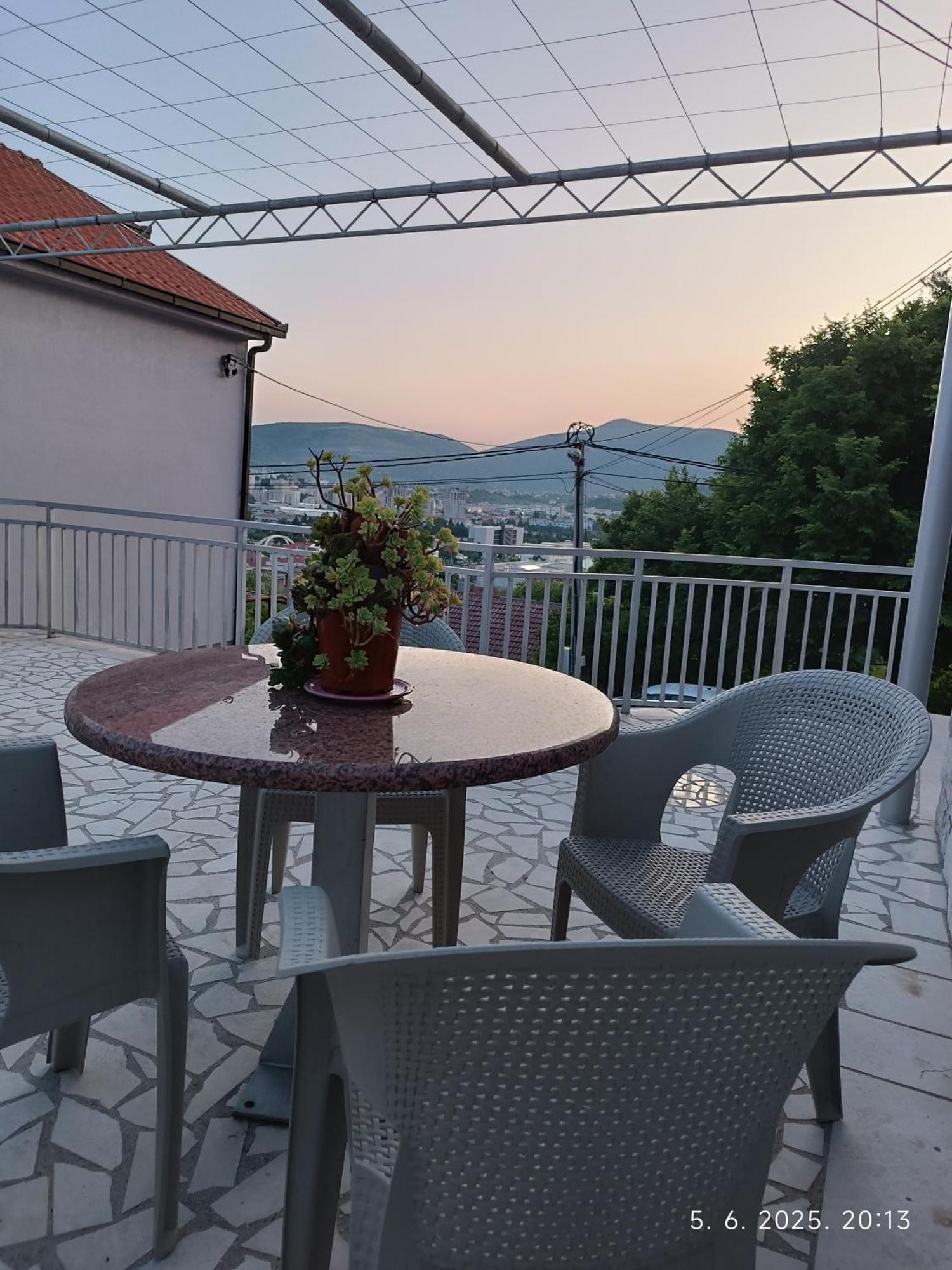 Apartman Asi Mostar Zewnętrze zdjęcie